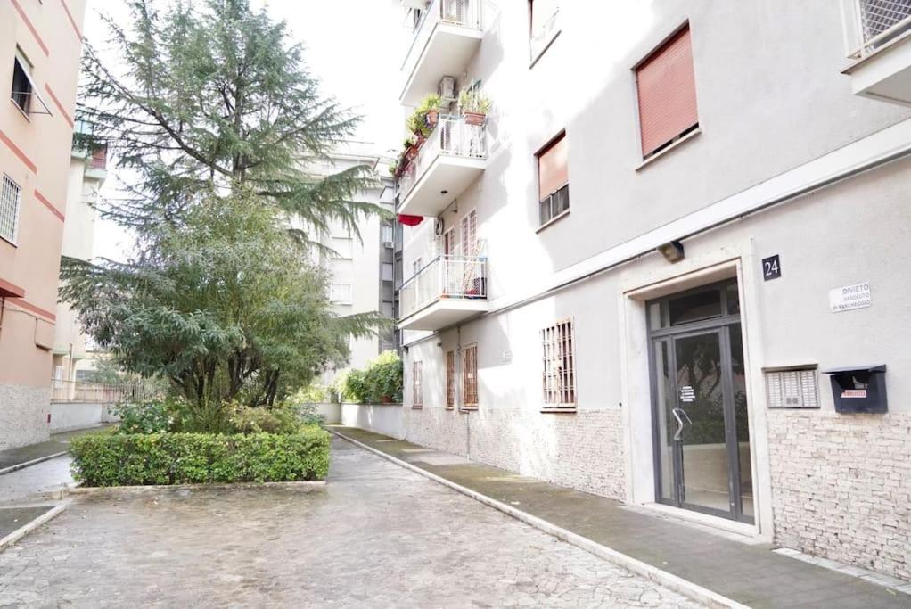 Apartment Ardeatino Rom