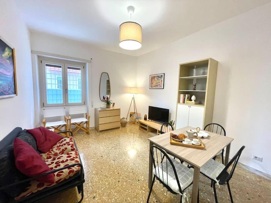 Apartment Ardeatino *